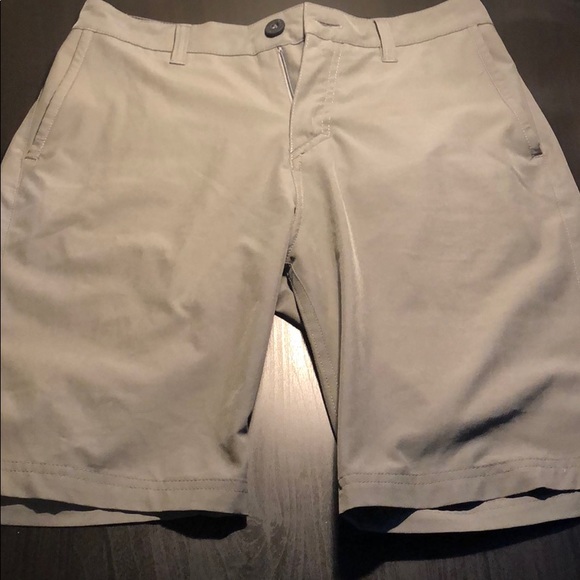 Assorted XS or S Clothes - Picture 6 of 8